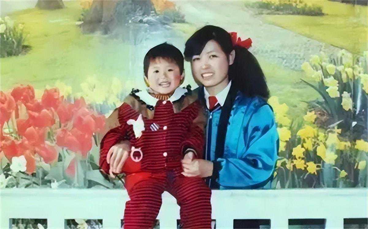 香港验血有没有两次结果不一样,“无腿妈妈”试管生了一对双胞胎，7年过去，
